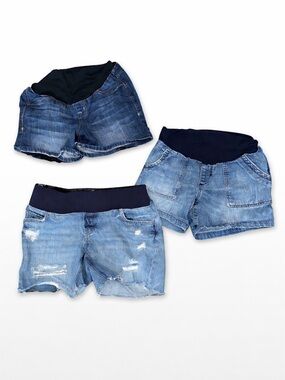 Maternity Jean Shorts Bundle in Denim Blue 
****Coral and Cuffed are removed.